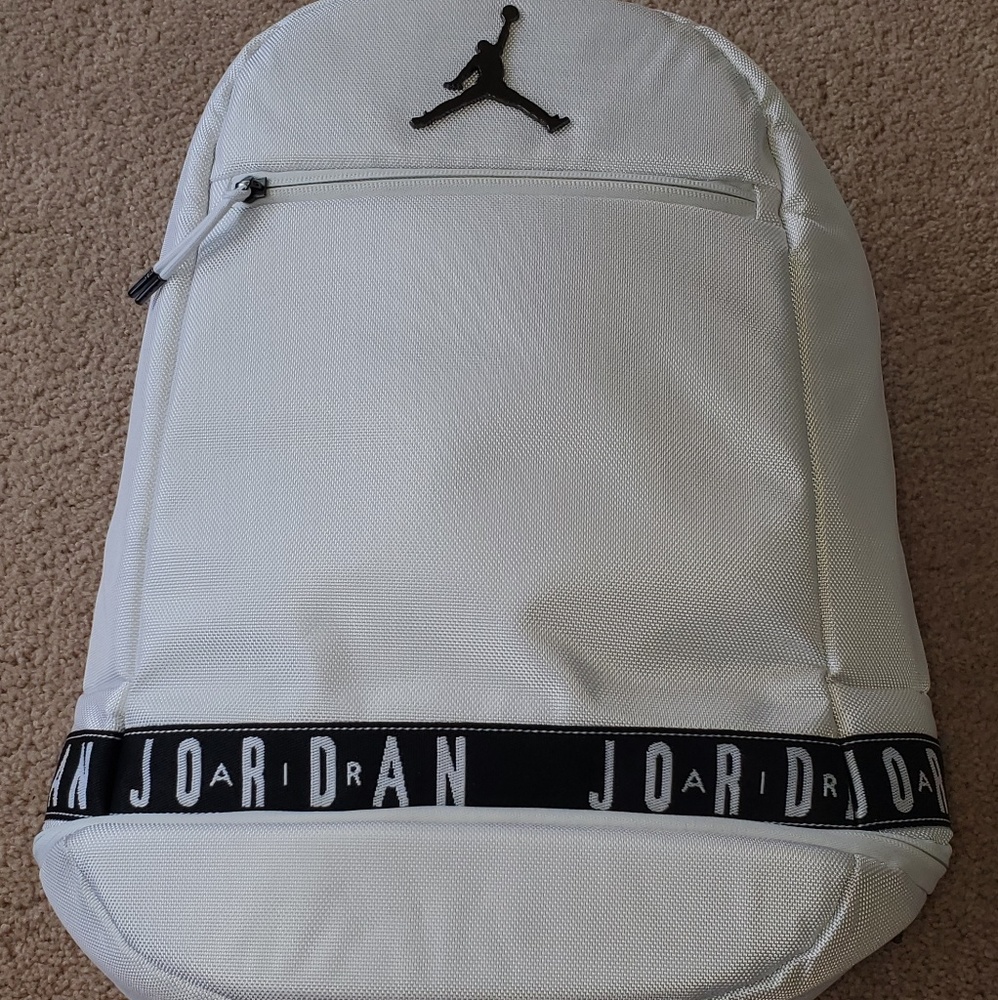 Jordan Backpack - Picture 4 of 6